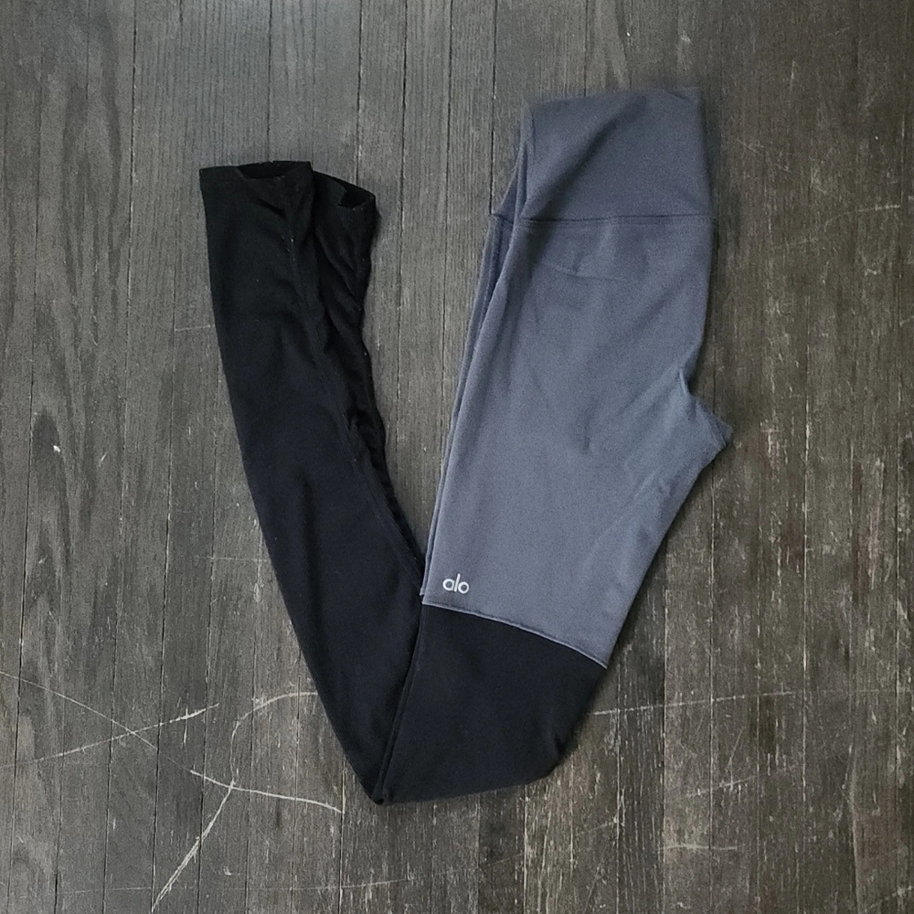 Alo yoga goddess leggings